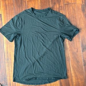 - Men's Lululemon black T-shirt